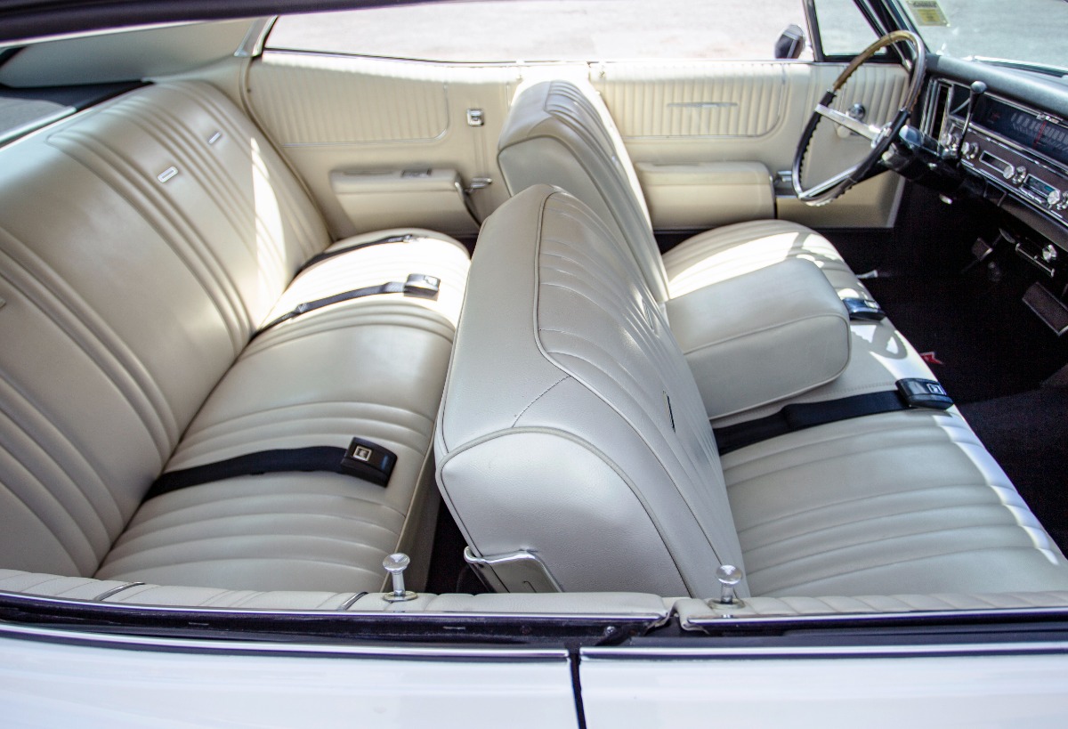 1967 Pontiac Bonneville Image 5